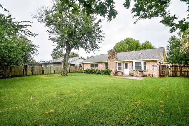 11839 Blair Meadow Drive, Meadows Place, TX 77477