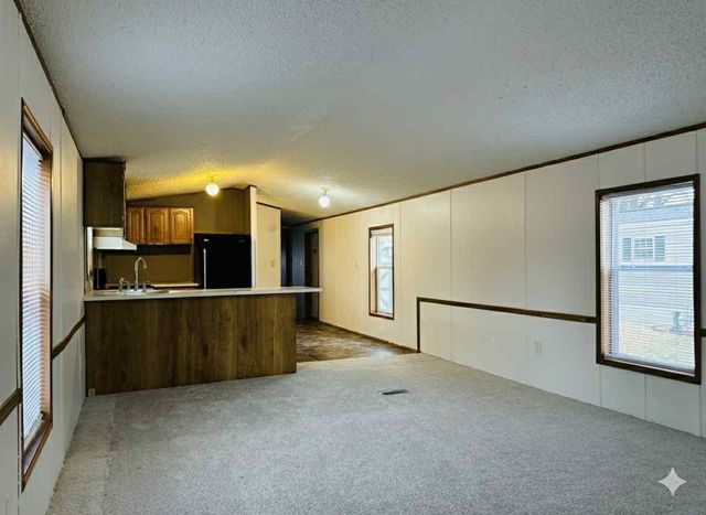 1588 Hall, Shoreview, MN 55126