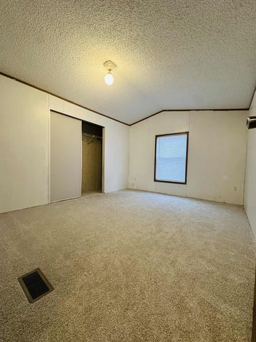 1588 Hall, Shoreview, MN 55126