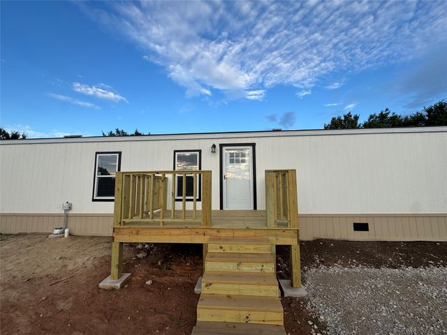 2225 WOODVIEW Trail, Granbury, TX 76048