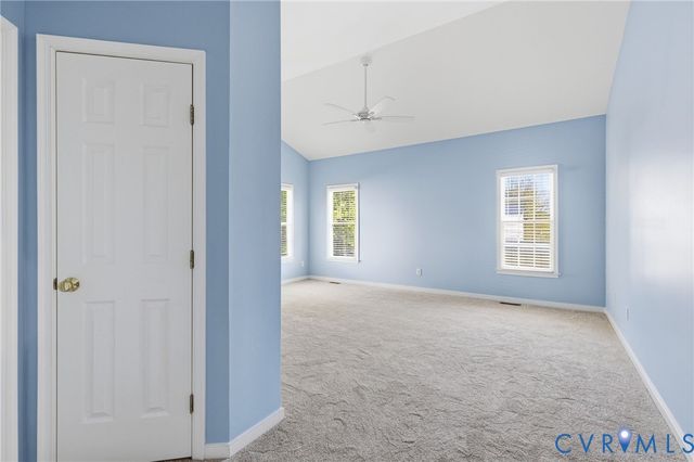 13718 Biggin Pond Ln, Chesterfield, VA 23114