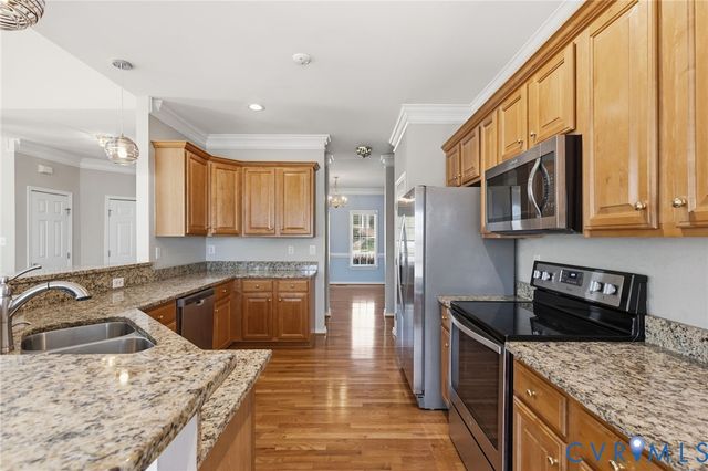 13718 Biggin Pond Ln, Chesterfield, VA 23114