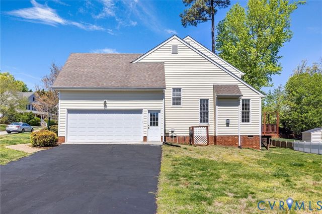 13718 Biggin Pond Ln, Chesterfield, VA 23114