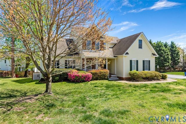 13718 Biggin Pond Ln, Chesterfield, VA 23114