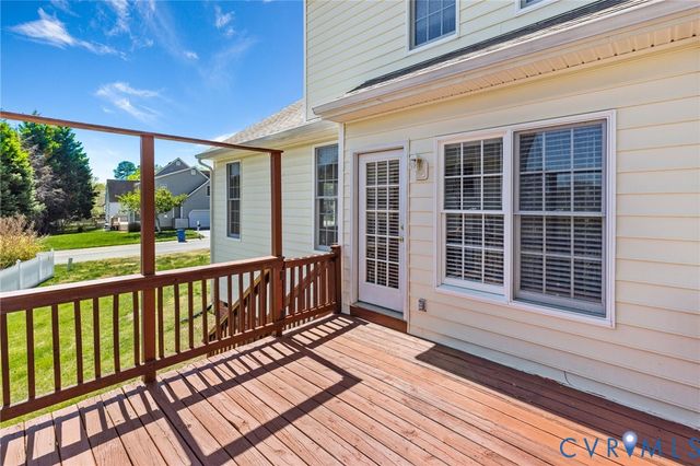 13718 Biggin Pond Ln, Chesterfield, VA 23114