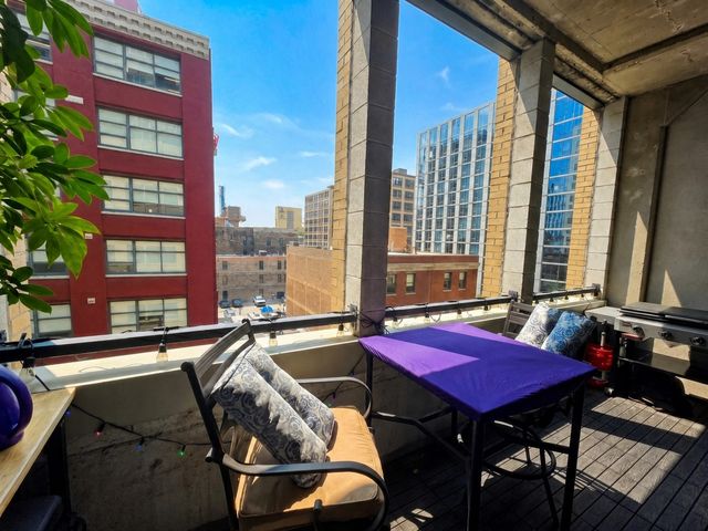 565 W Quincy Street 515, Chicago, IL 60661