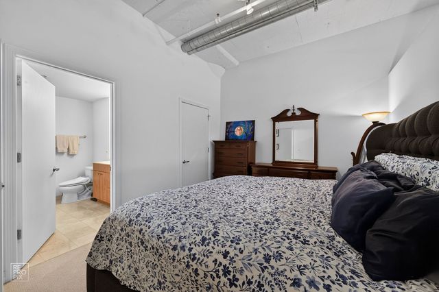 565 W Quincy Street 515, Chicago, IL 60661