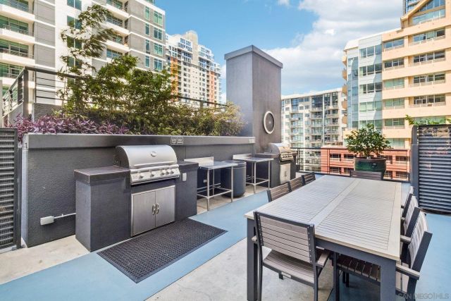 425 W Beech St 308, San Diego, CA 92101