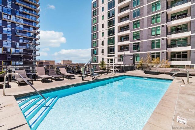 425 W Beech St 308, San Diego, CA 92101