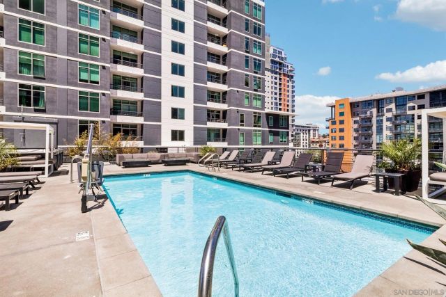 425 W Beech St 308, San Diego, CA 92101