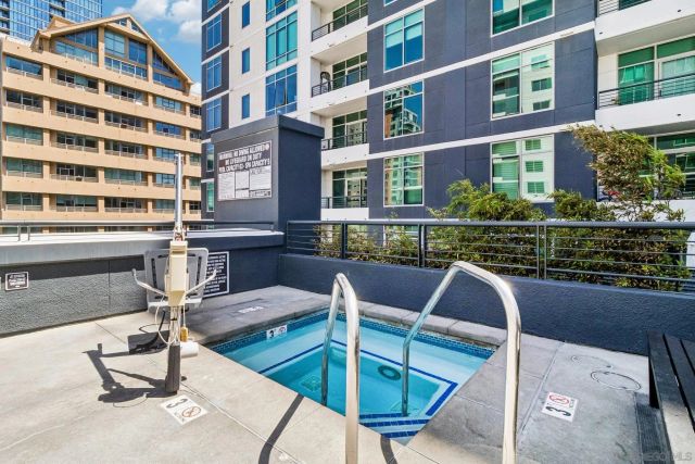 425 W Beech St 308, San Diego, CA 92101