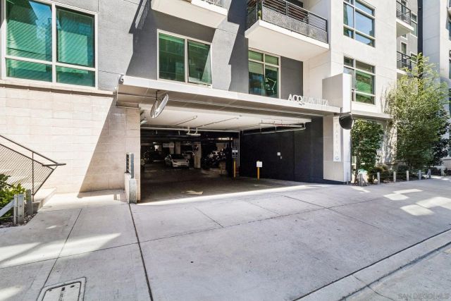 425 W Beech St 308, San Diego, CA 92101