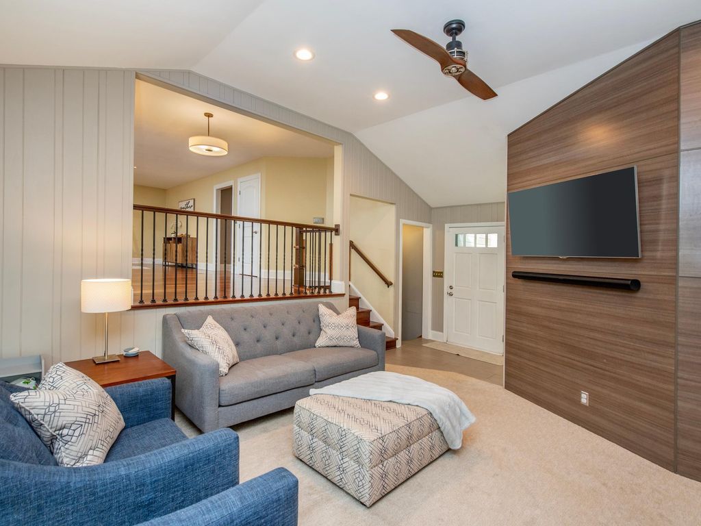 1492 Red Cedar Road, Eagan, MN 55121 — photo 5