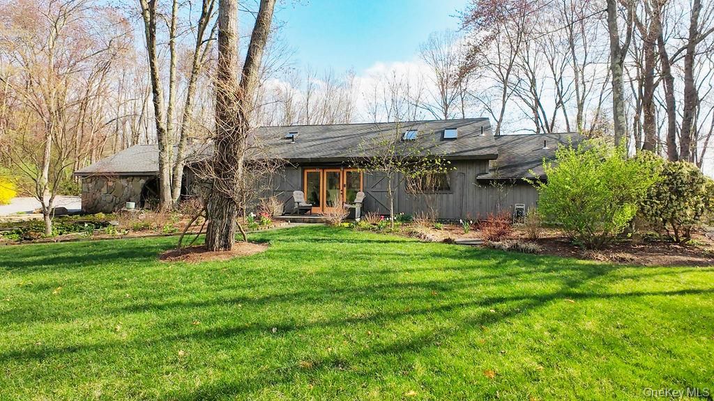 10 Denim Drive, Wappingers Falls, NY 12590