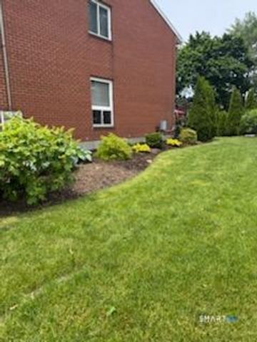 185 Centerbrook Road, Hamden, CT 06518