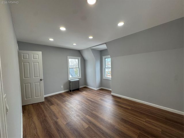 110 Woodside Avenue, Freeport, NY 11520