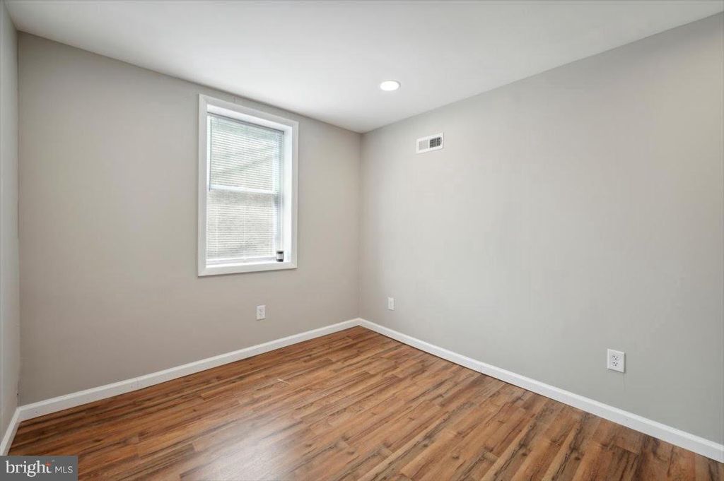 2242 E ALLEGHENY AVE, PHILADELPHIA, PA 19134 — photo 4