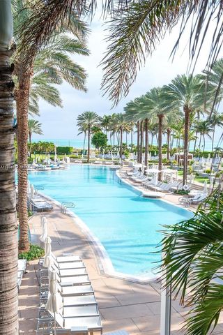 4401 Collins Ave 902, Miami Beach, FL 33140