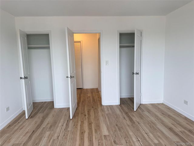 2550 Olinville Avenue 15H, Bronx, NY 10467