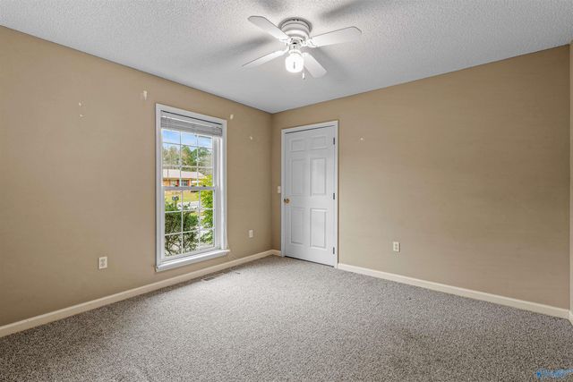 323 Fourth Ave, Rainsville, AL 35986