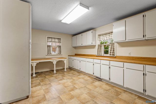 323 Fourth Ave, Rainsville, AL 35986