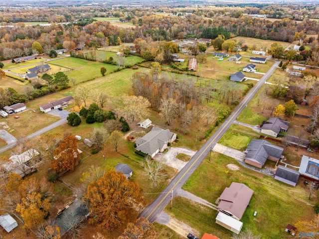 323 Fourth Ave, Rainsville, AL 35986