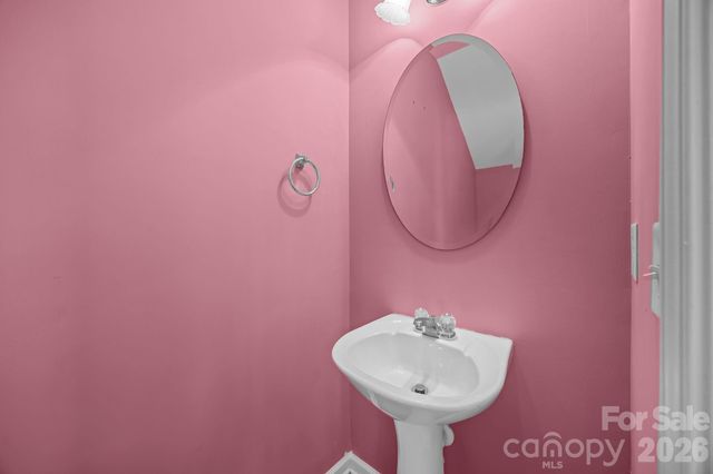 4721 David Cox Road, Charlotte, NC 28269