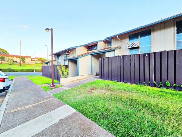 92-946 Makakilo Drive 91, Kapolei, HI 96707