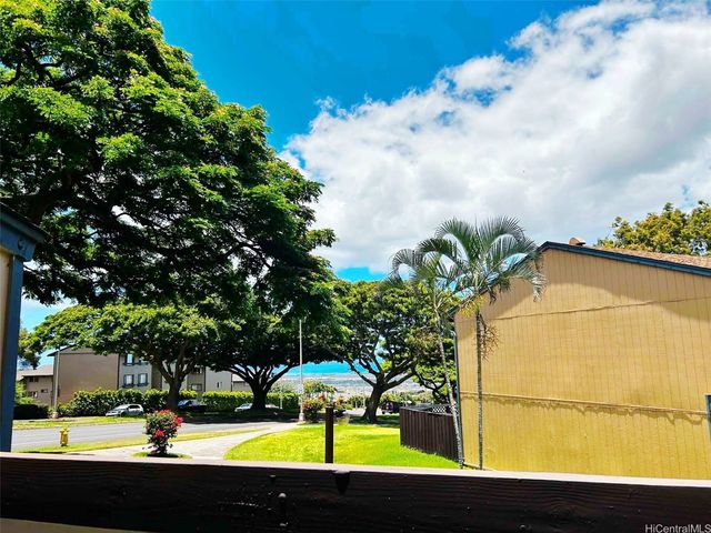 92-946 Makakilo Drive 91, Kapolei, HI 96707