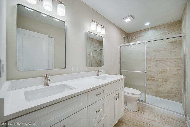 8131 W Evergreen Drive, Frankfort, IL 60423