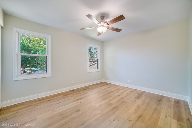 8131 W Evergreen Drive, Frankfort, IL 60423