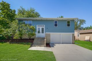 8131 W Evergreen Drive, Frankfort, IL 60423