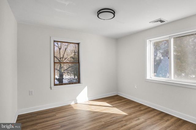 985 MAIN, Sewell, NJ 08080