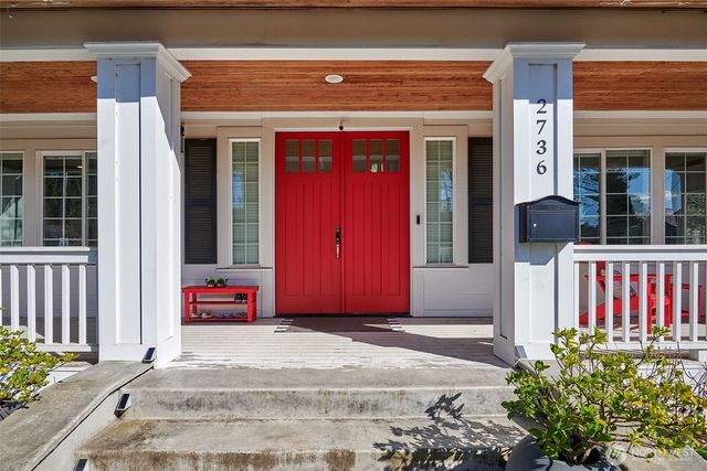 2736 34th Avenue S, Seattle, WA 98144