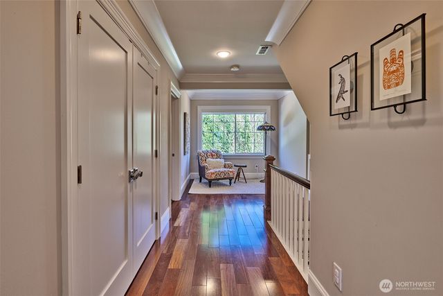 2736 34th Avenue S, Seattle, WA 98144