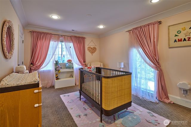 2736 34th Avenue S, Seattle, WA 98144