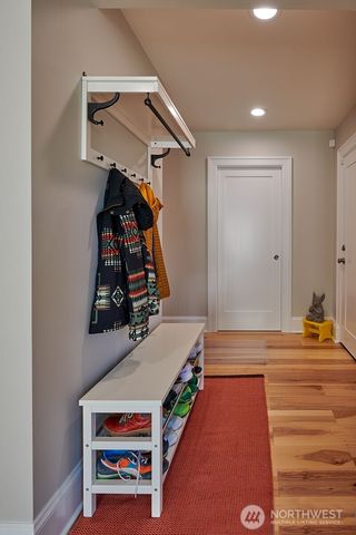 2736 34th Avenue S, Seattle, WA 98144