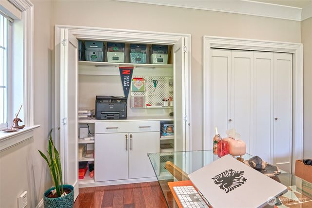 2736 34th Avenue S, Seattle, WA 98144