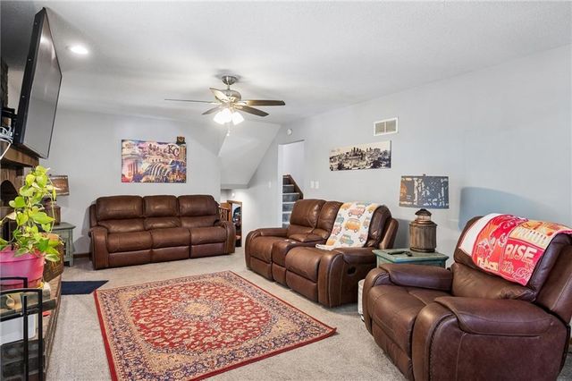 11010 E 83rd Terrace, Raytown, MO 64138