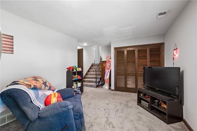 11010 E 83rd Terrace, Raytown, MO 64138