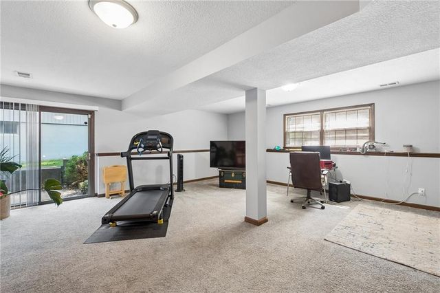 11010 E 83rd Terrace, Raytown, MO 64138