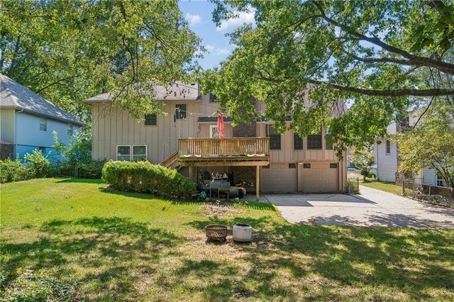 11010 E 83rd Terrace, Raytown, MO 64138
