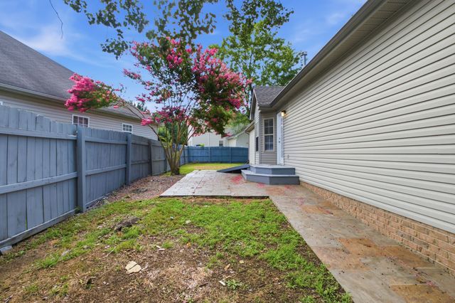 109 Homestead Pl, Hendersonville, TN 37075
