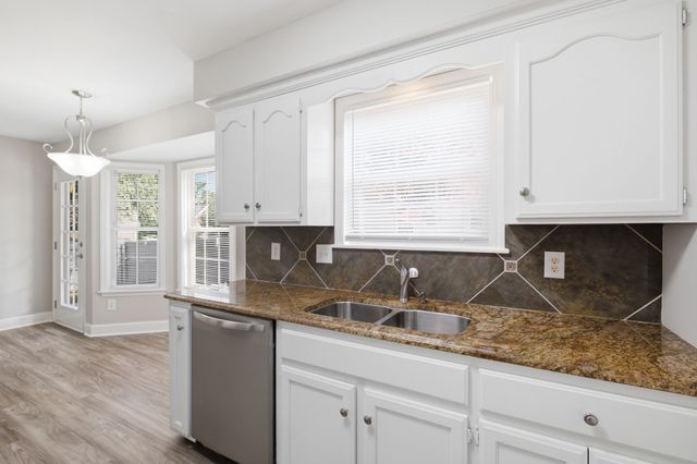 109 Homestead Pl, Hendersonville, TN 37075