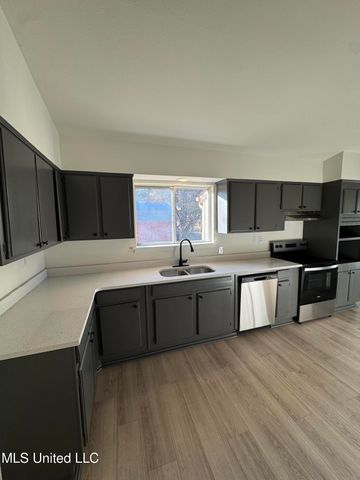 8913 Whitworth Street, Southaven, MS 38671