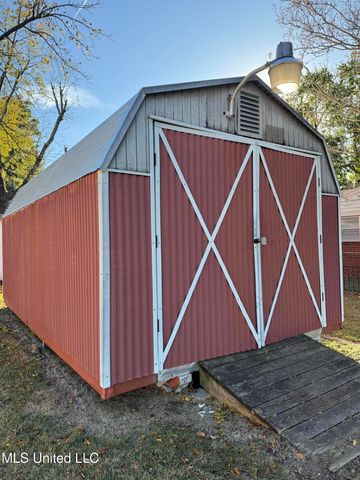 8913 Whitworth Street, Southaven, MS 38671