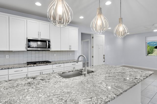 11388 N Gemini Drive, Oro Valley, AZ 85742
