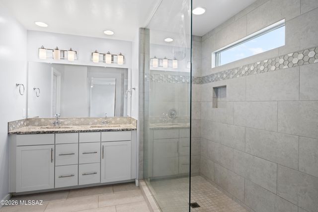11388 N Gemini Drive, Oro Valley, AZ 85742