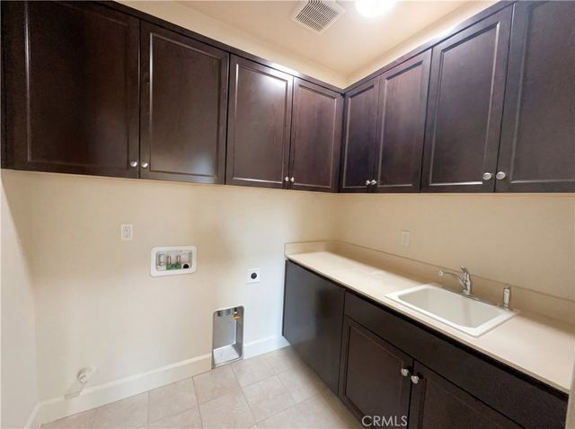 4660 Lue Lane, Carmichael, CA 95608