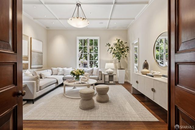 3140 Pacific Avenue, San Francisco, CA 94115